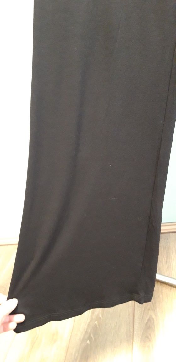 Czarne elastyczne z szerokimi nogawkami spodnie ciążowe S
