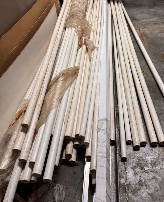 Tubo de plástico em pvc com isolamento retardador de chama