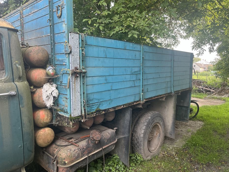Продам ЗІЛ 130 б/у на ходу бортовий