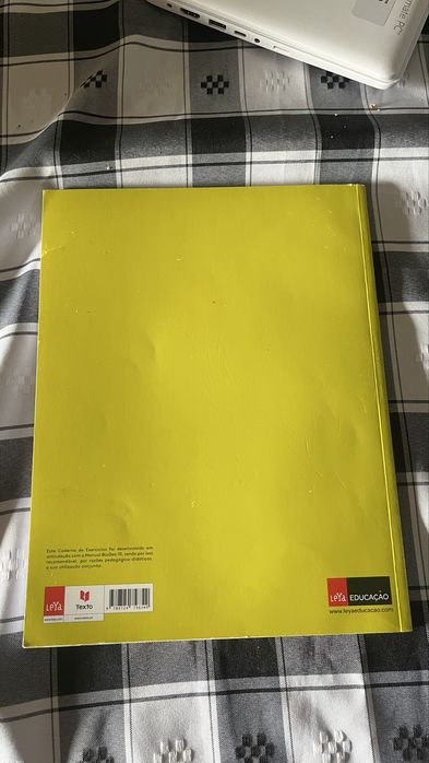 Caderno de atividades de BioGeo do 10° ano