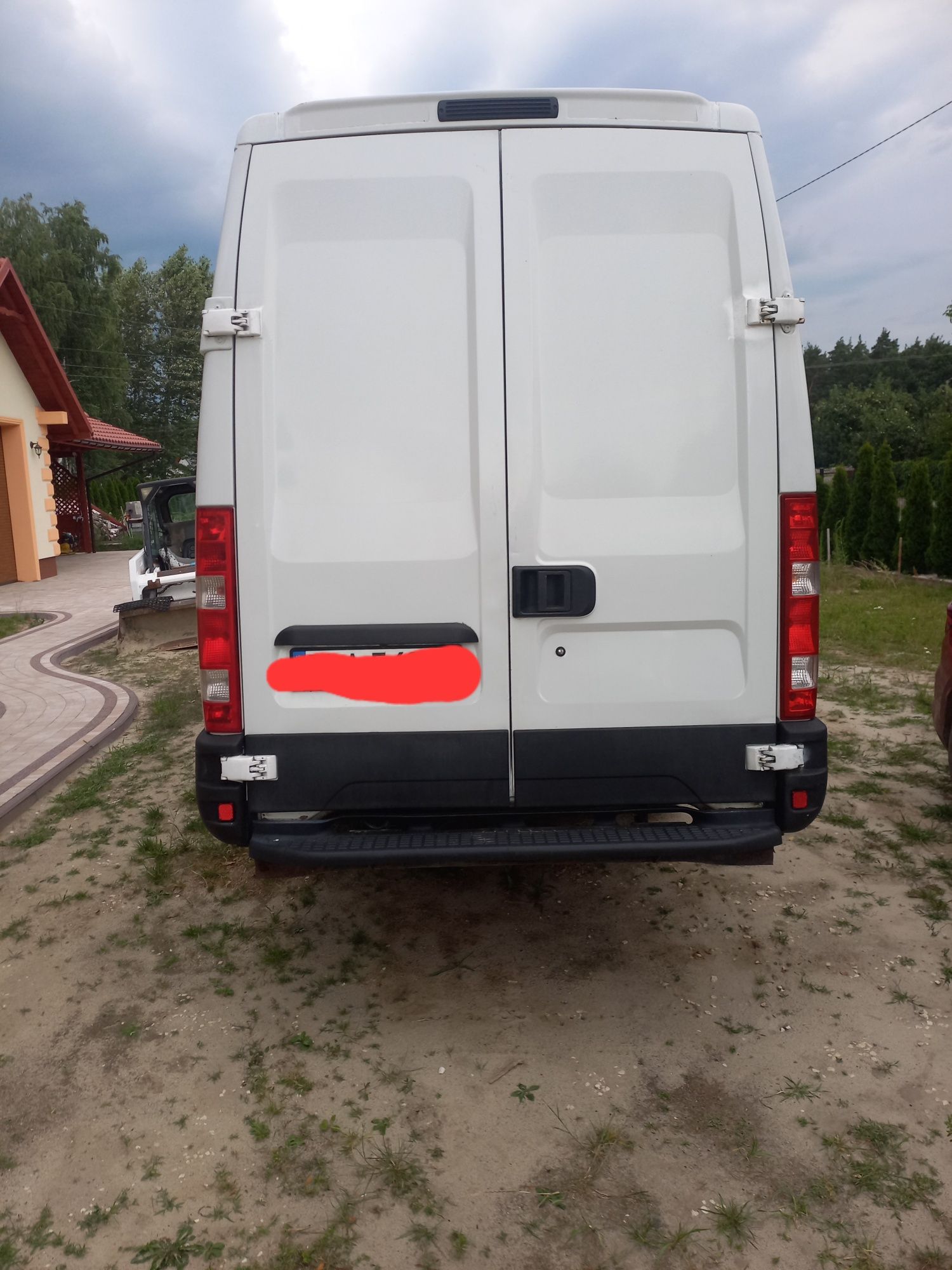 Iveco 50C15 3.0 180koni