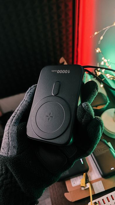 Якісні тонкі Павербанки 10000 mah 22w MagSafe