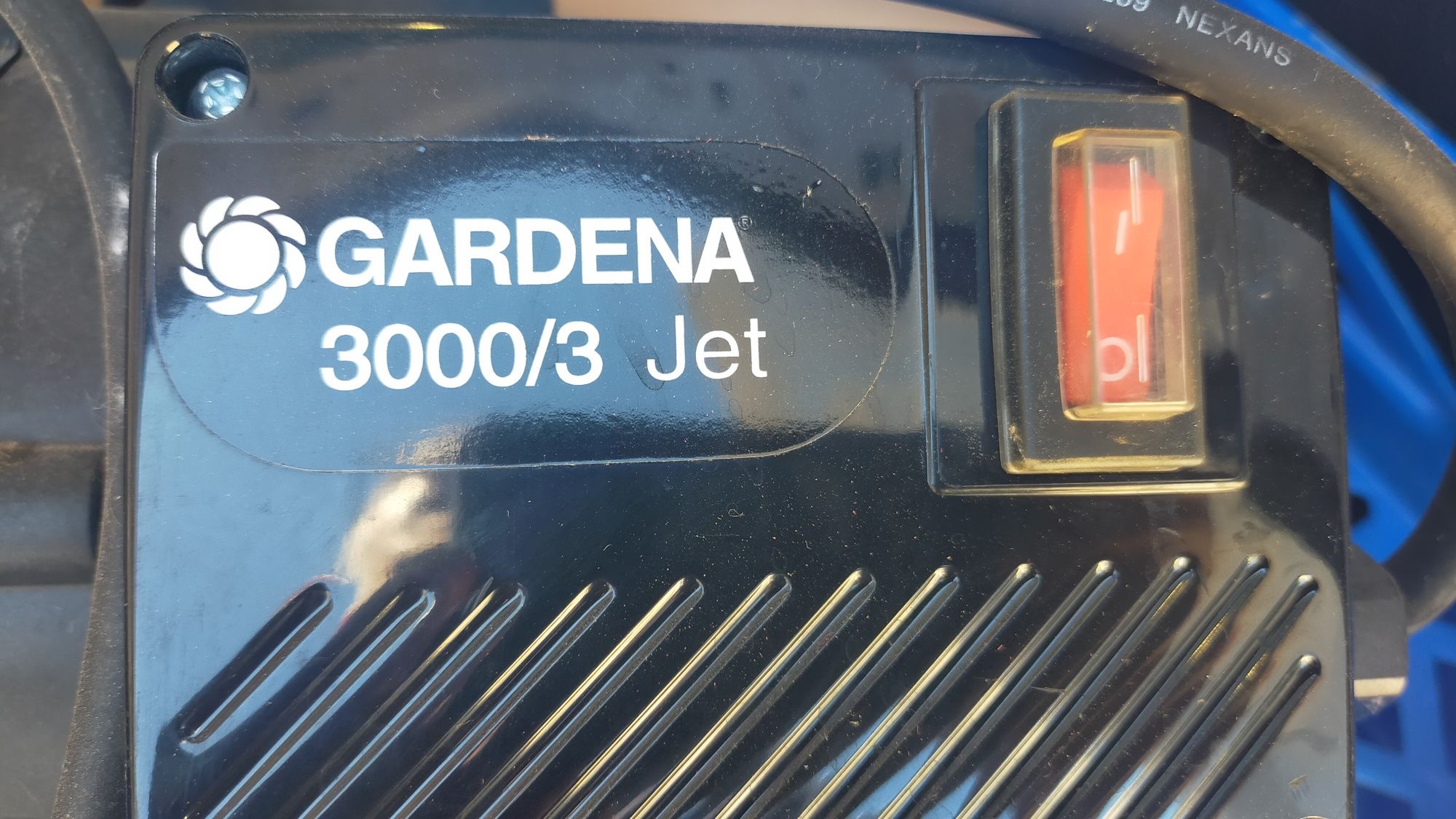 Bomba de superfície