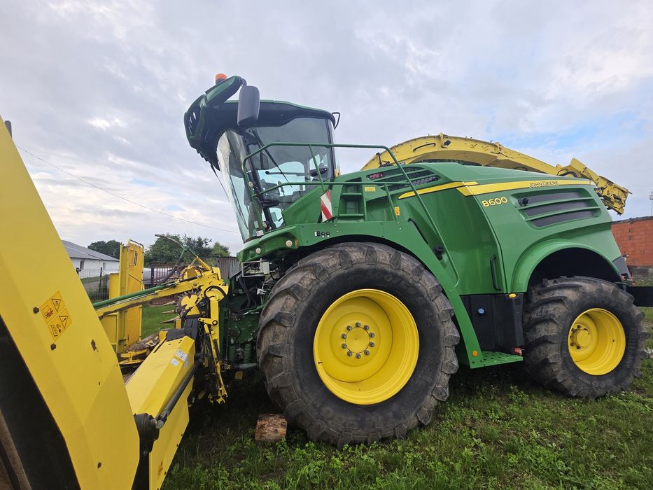 Sieczkarnia John Deere 8600i 4x4/ Claas Jaguar/ New Holland FR