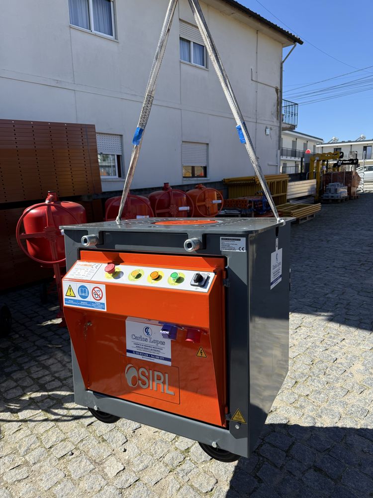 Máquina Cortar e Dobrar Ferro 32/37 Réguas Longas