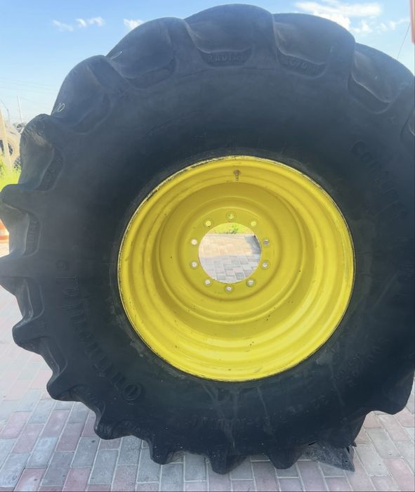 Шини  Continental 800/65 р32