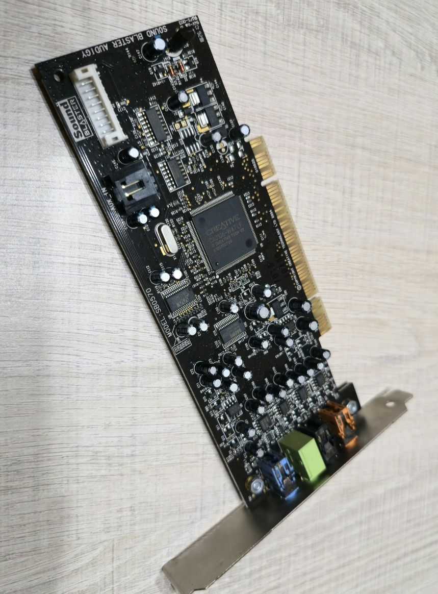 Creative  Sound Blaster AUDIGY PCI 24bit