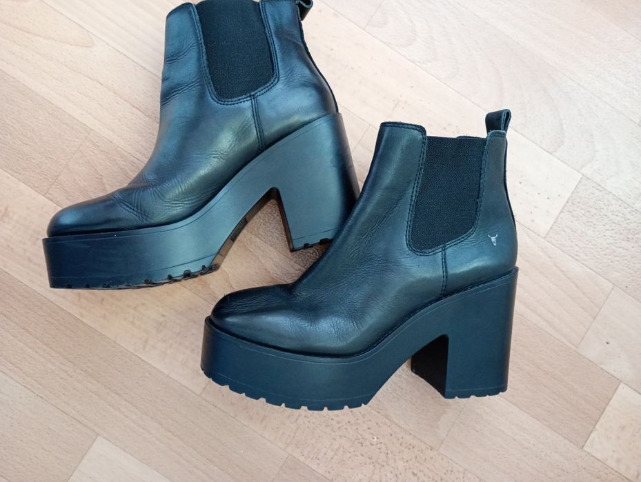 Ботильйони,черевики,жіноче взутя 39розмір WINDSORSMITH