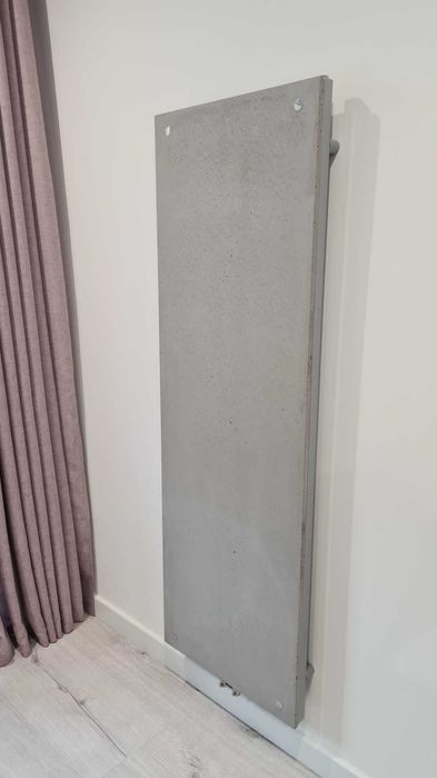 Grzejnik łazienkowy FLAT BETON ARCHITEKTONICZN LUXRAD - używany
