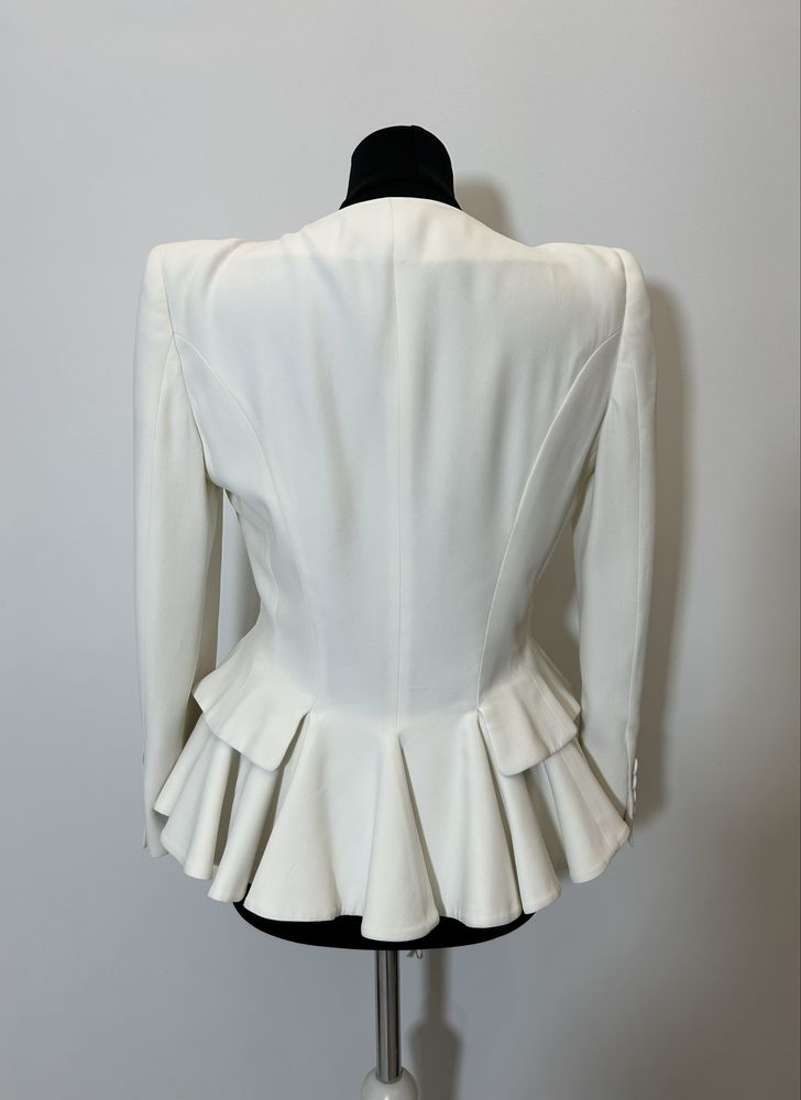 Дуже гарний жакет Alexander McQueen. Люкс бренд. Оригінал.