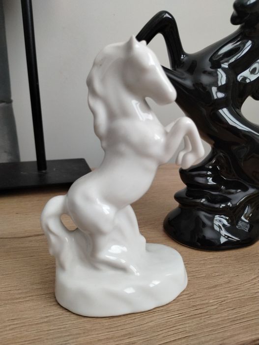 Ceramiczne Figurki koni