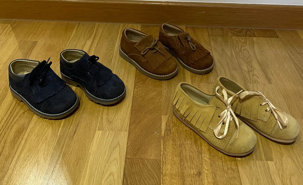 Sapatos carneiras - tamanho 24  - unissexo