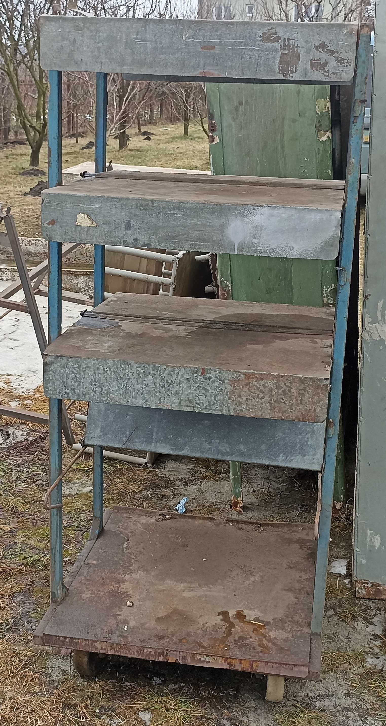 Тележка візок стелаж полички на колесах
