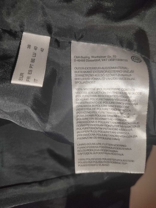 Casaco em napa C&A Tam M