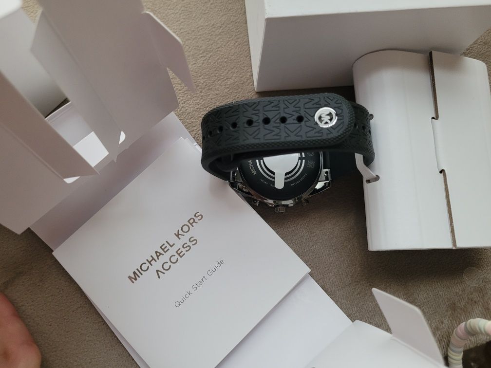 Zegarek Smartwatch Michael Kors MKT5154