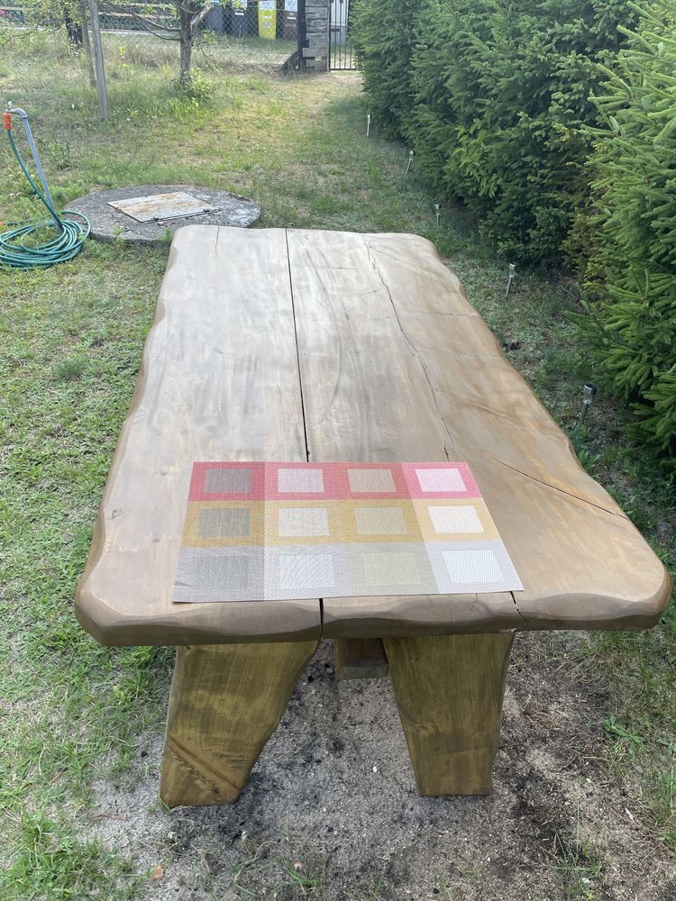 Drewniany stół - ręcznie robiony na zamówienie