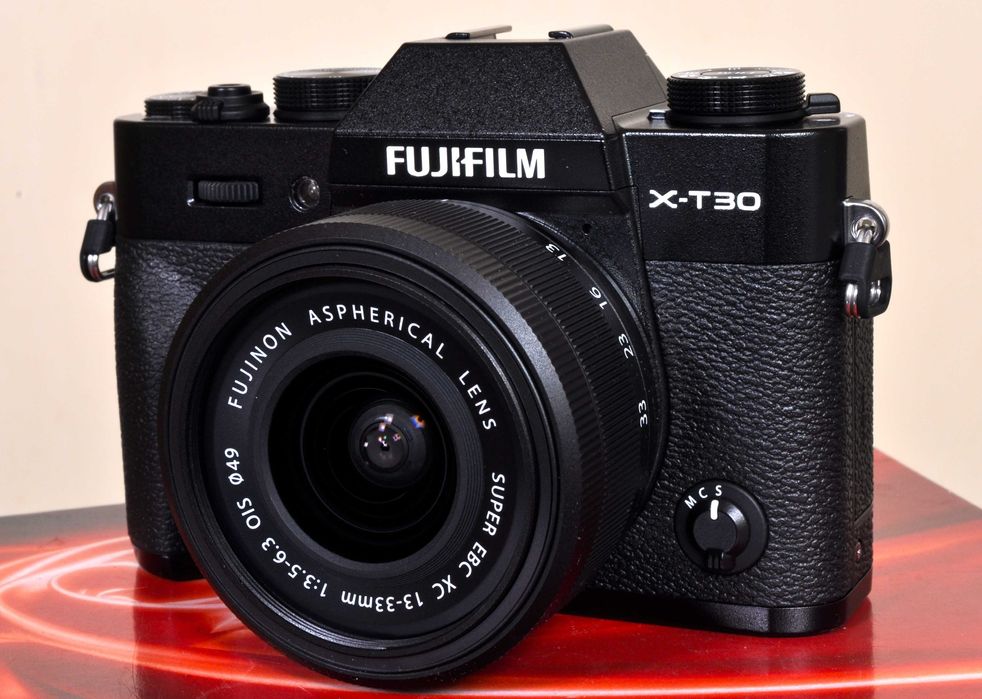 Fuji X-T30III + Fuji Xc 13x33 OIS. NOVA. Fatura e garantia 3 anos