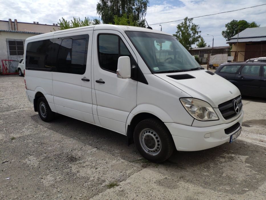 Wypożyczalnia wynajem busa busów 9 osób dostawczego maxa transport