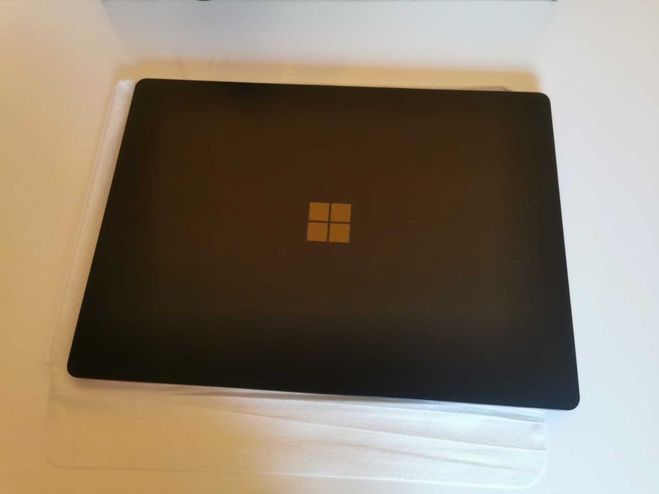 Microsoft Surface Laptop 5 Enterprise + stacja Dock-2 - stan idealny!