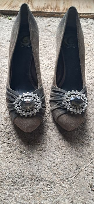 Sapatos 35 da Claudine