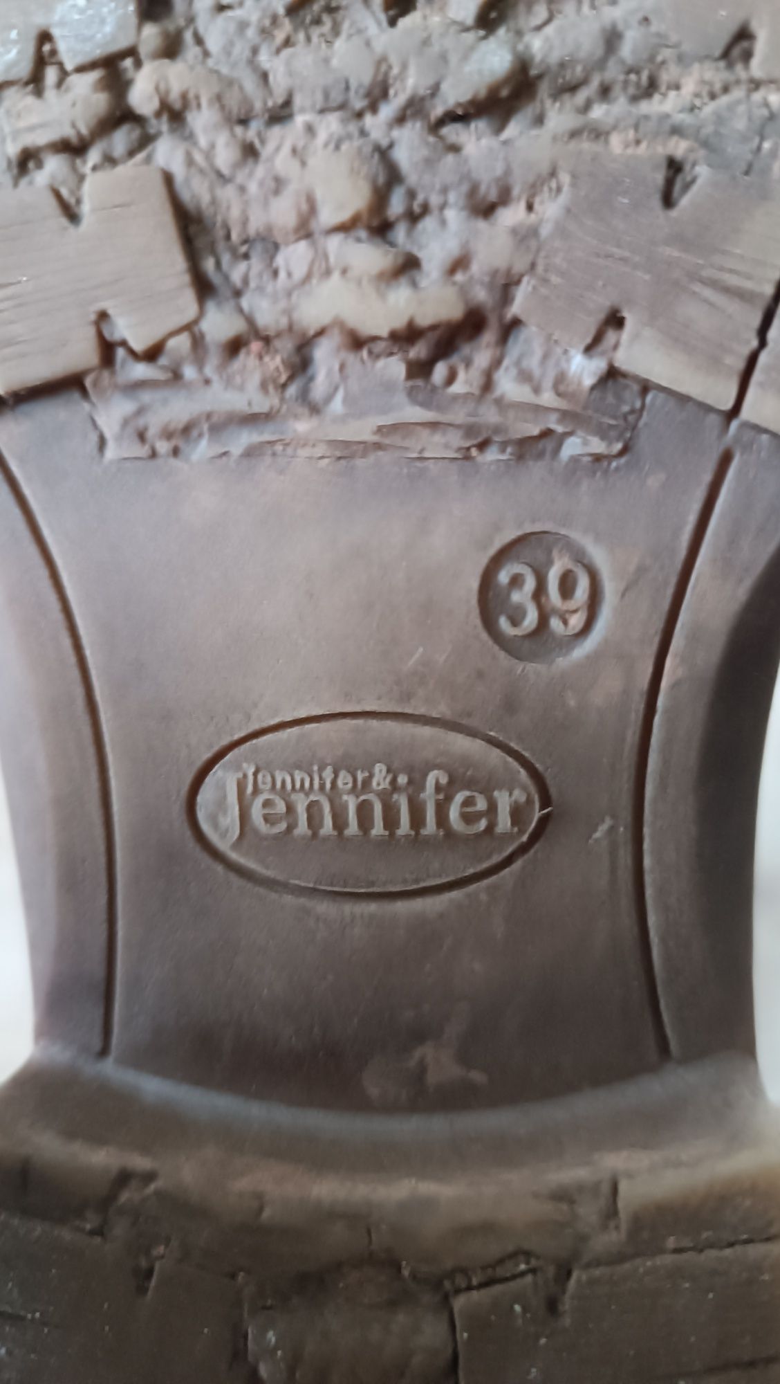 Zamienię buty firmy Jennifer & Jennifer rozmiar 39