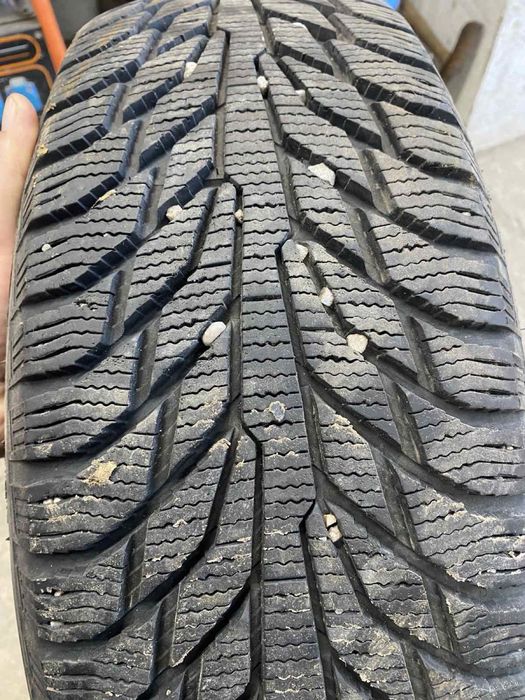 Продам шини зима стар макс 205/60/16