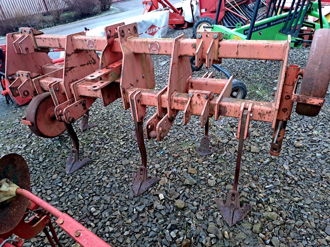 Gruber Eberhard Howard 2m 2.5m
