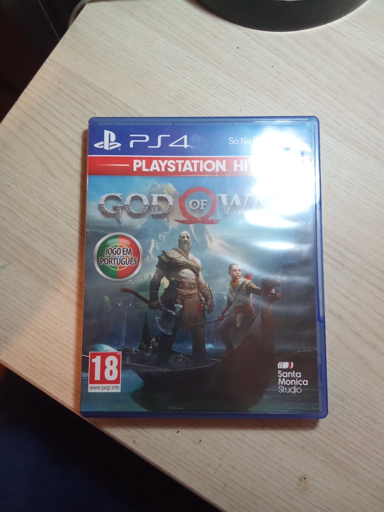 Vendo um jogo God of war