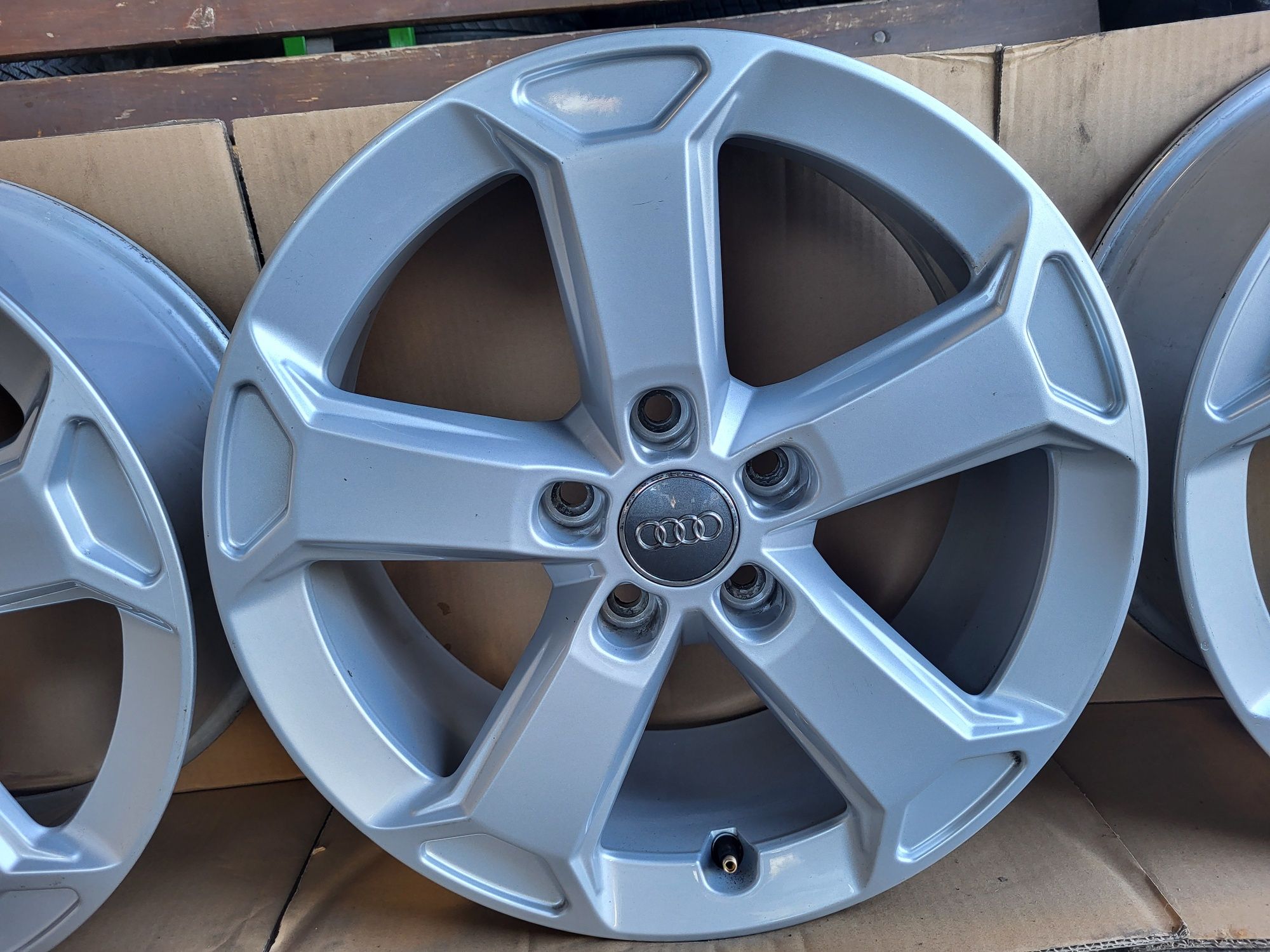 Alufelgi 5x112 17cali Audi Oryginalne