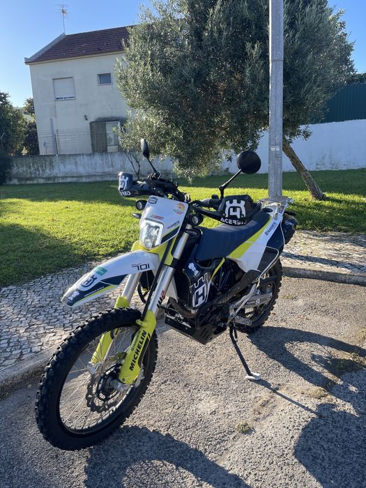 Husqvarna 701 enduro 2023  - Possibilidade de Credito