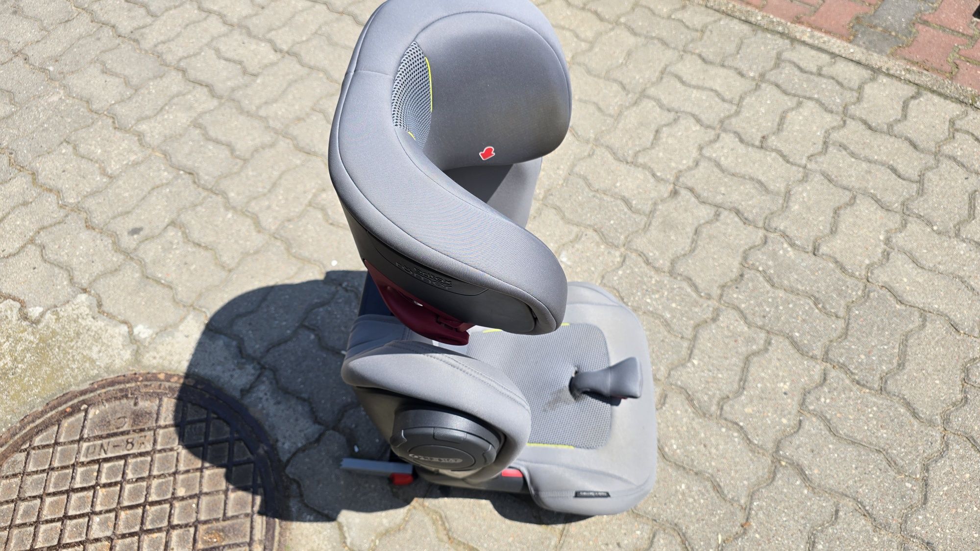 Fotelik samochodowy Britax Romer Kidfix III M