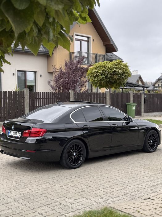 БМВ ф10 BMW f10 528