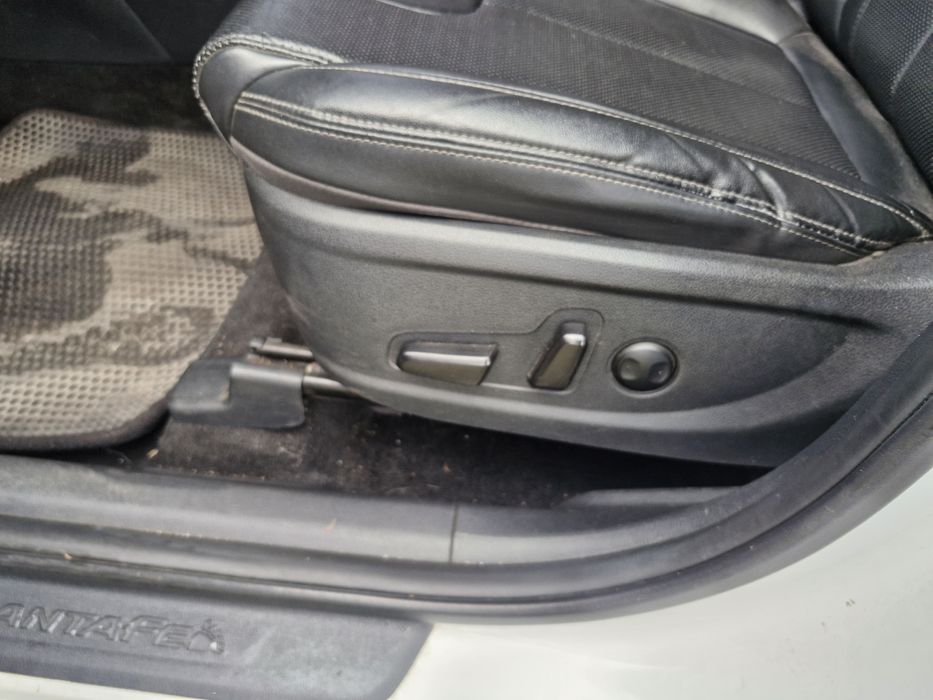 Hyundai Santa Fe  2.0