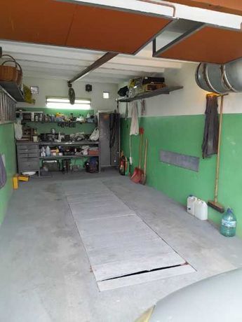 Sprzedam garaż z piwnicą w Żorach