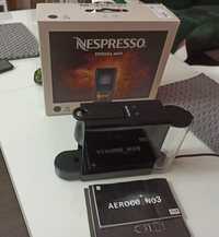 Ekspres do kawy Nespresso Essenza Mini