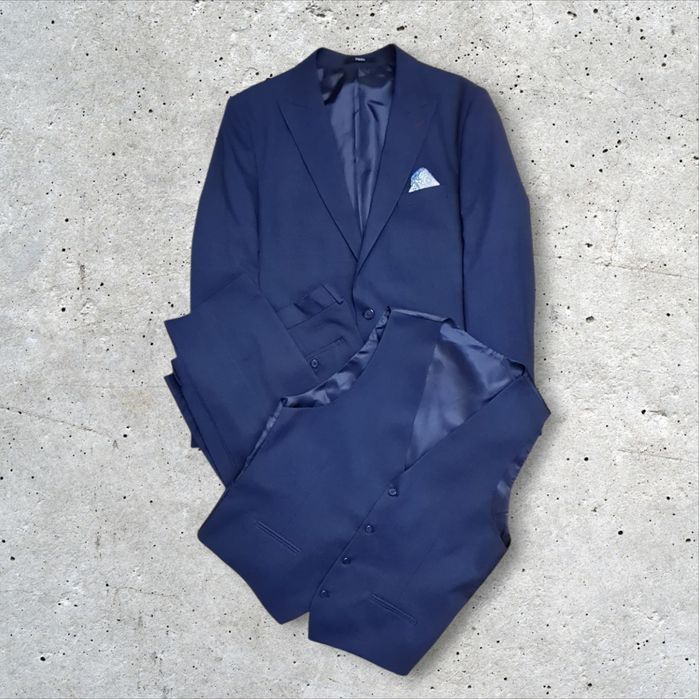 Костюм чоловічий 56 розмір