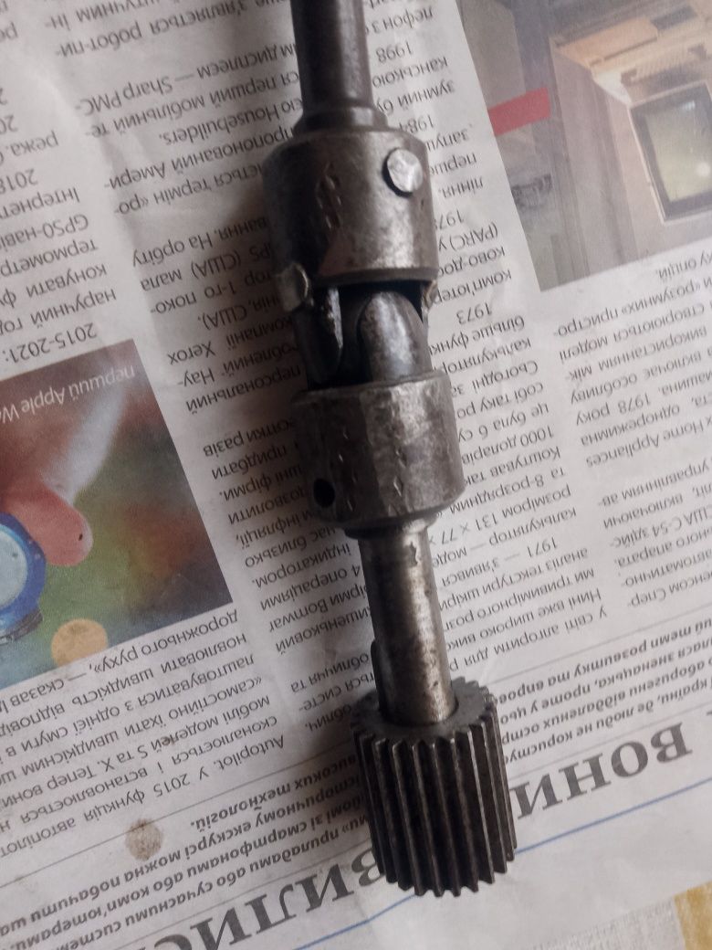 Продается металлический кардан угловой