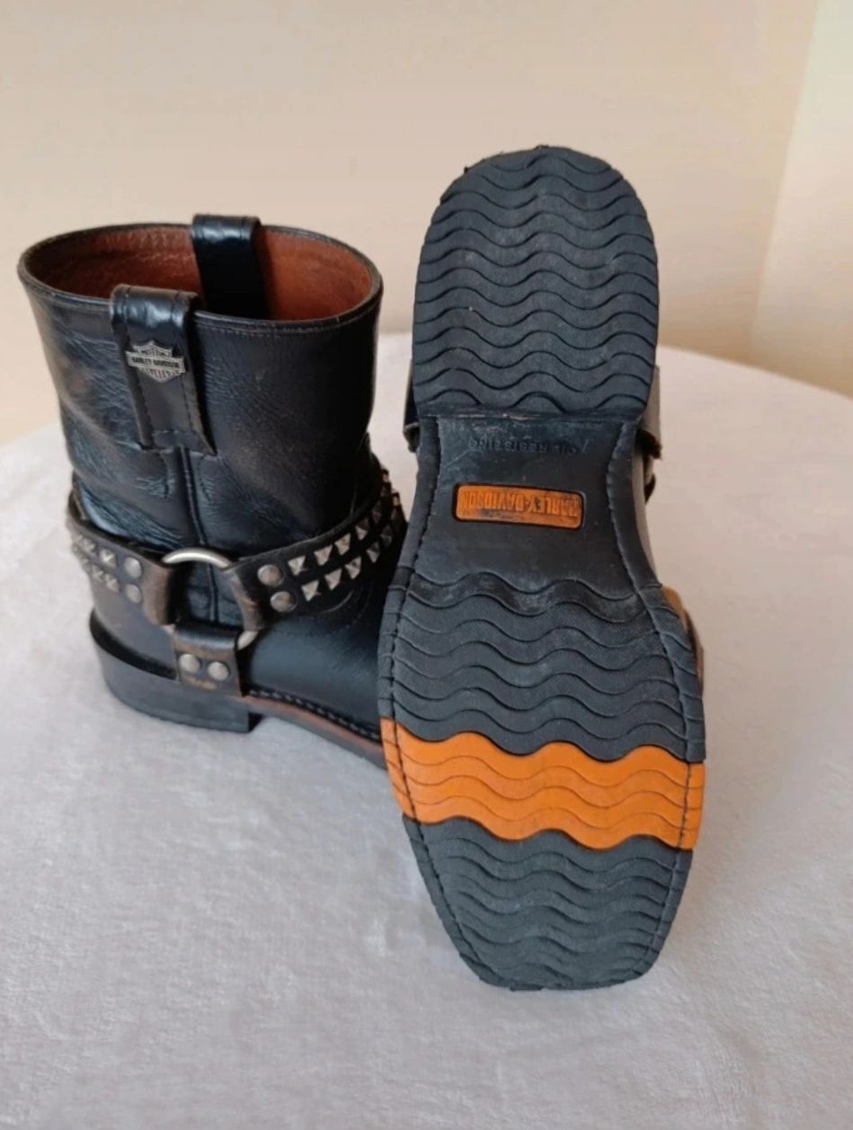 Buty skórzane Harley Davidson – styl i trwałość
