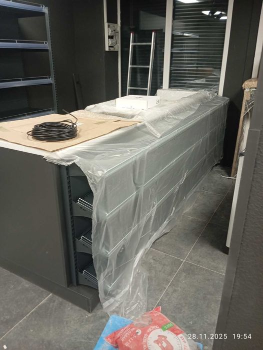 Стеллаж торговый. Касса. Витрины. Хлебные полки. В наличии, доставка