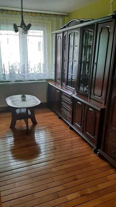 Dom / apartament + 2 mieszkania, działka 17 arów, garaże, pom. gospod.