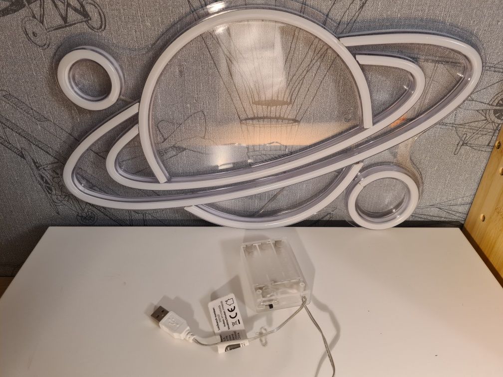 Neon planeta LED