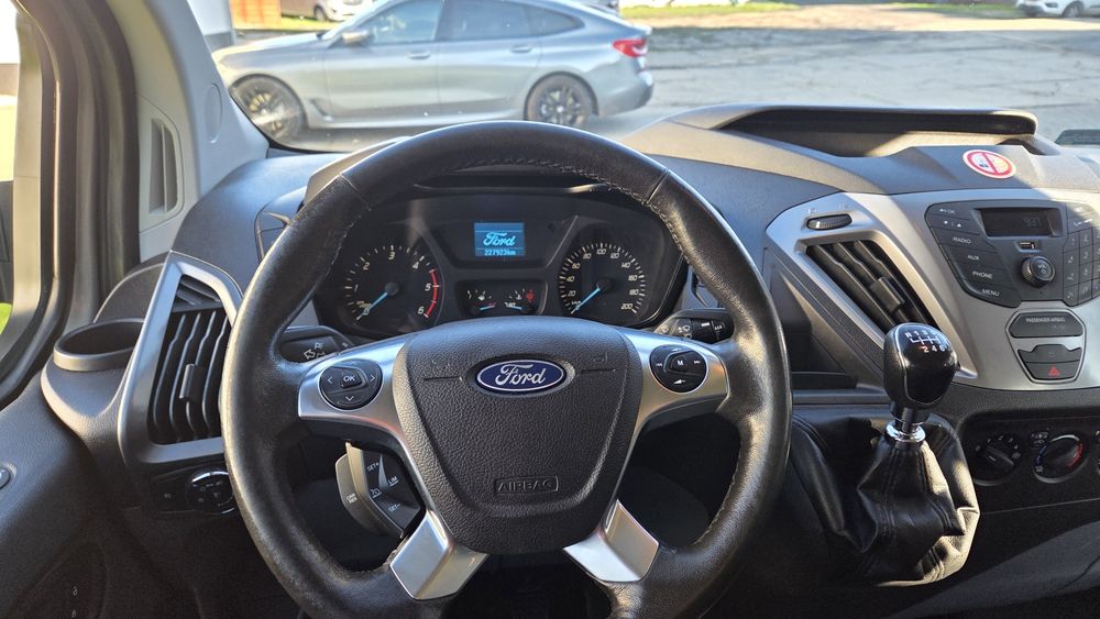 9 osobowy '17 fakt vat leasing kredyt