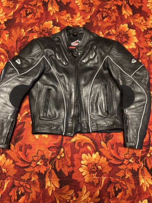 Мотокуртка и мотоштаны