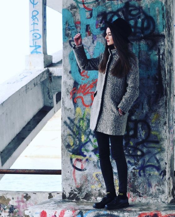 Пальто Zara леопард