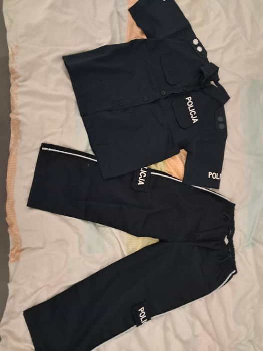 Strój POLICJANT, rozmiar 3-4 lata