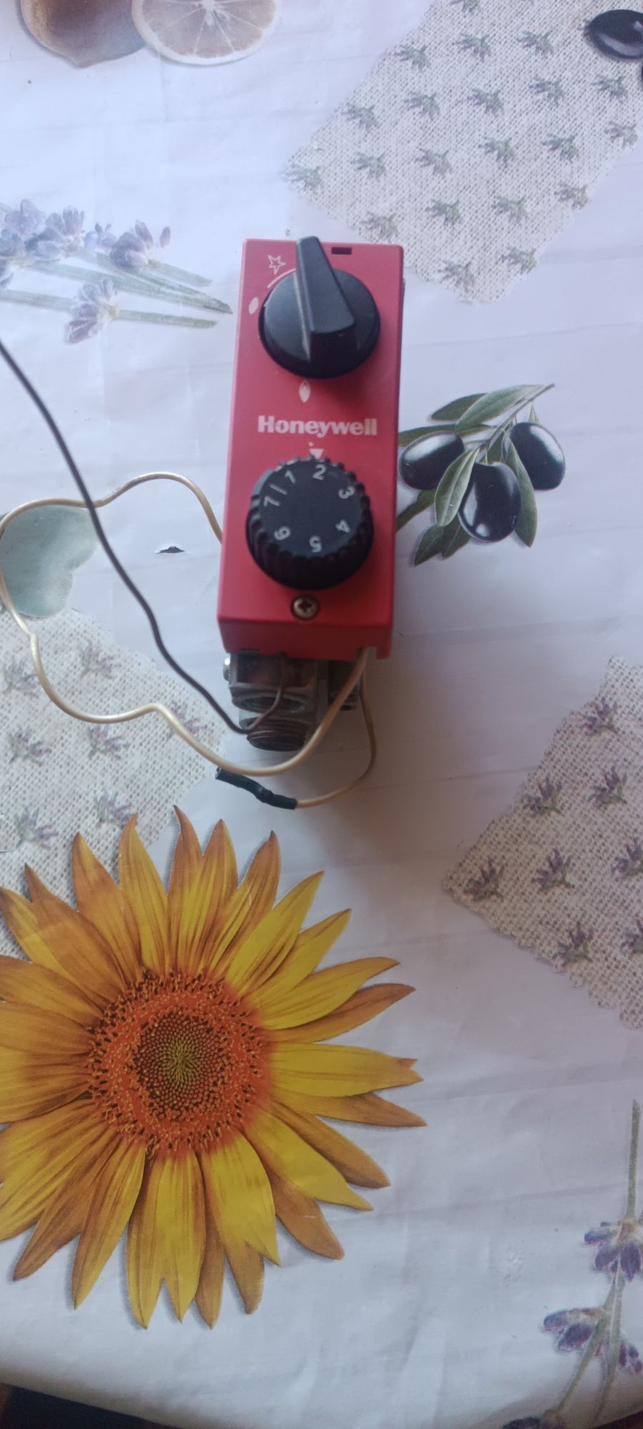 Продам автоматики Heneywell V5475G