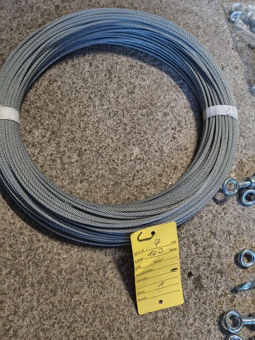 Linka stalowa o szerokości 4mm długość 100m