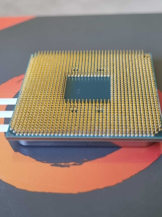 Procesor AMD Ryzen 5 1600 AF + fabryczne chłodzenie + BOX