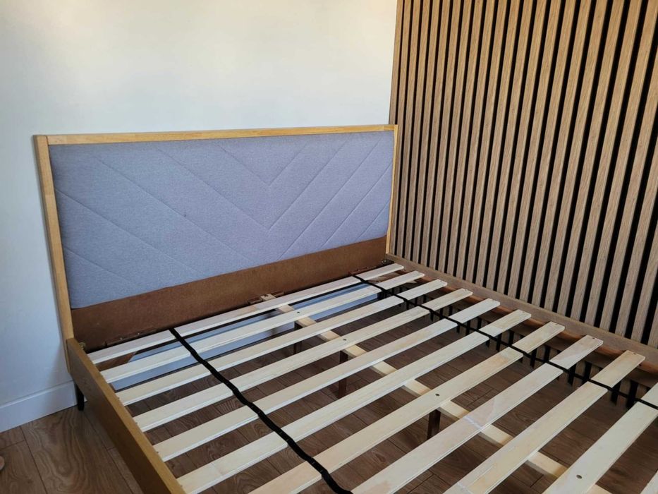 Łóżko dwuosobowe, stelaż 160x200, drewniane