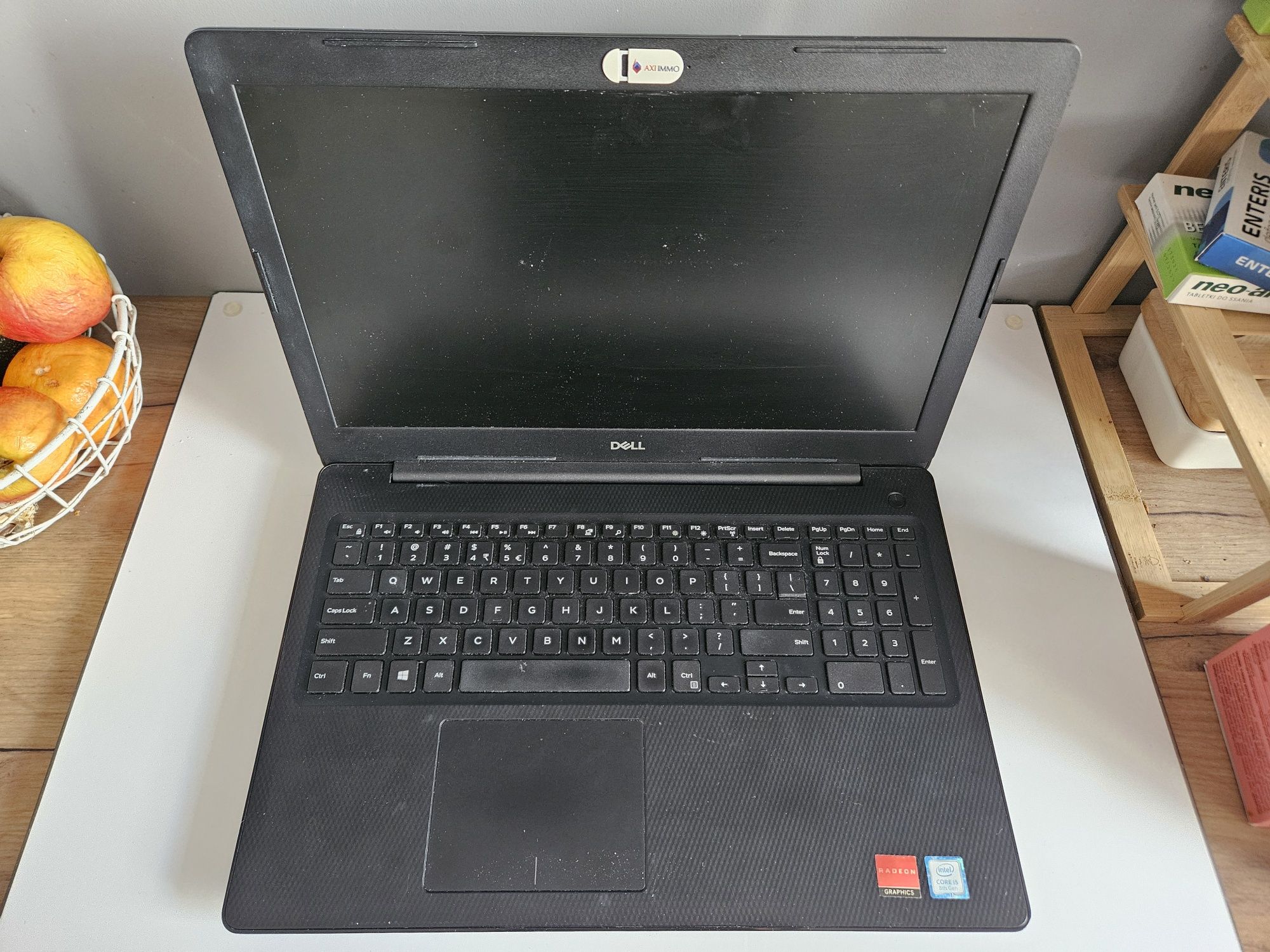 Dell Inspiron 3580 16GB i5 256GB Radeon 520